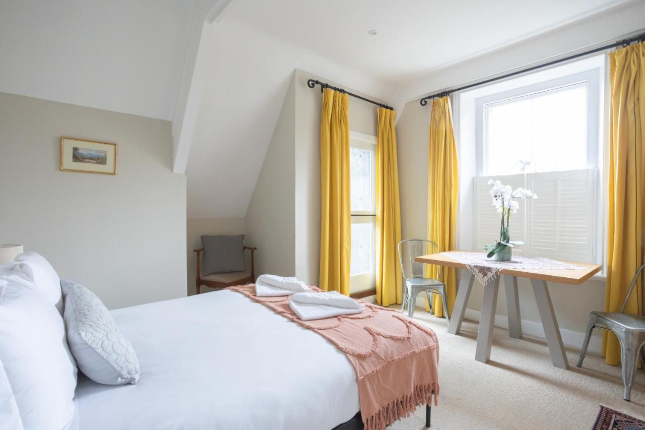 Spacious 3Br Victorian Cheltenham Loft Flat In Cotswolds - Free Parking Apartment ภายนอก รูปภาพ