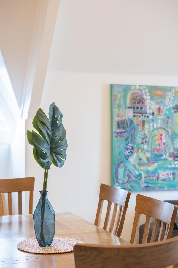 Spacious 3Br Victorian Cheltenham Loft Flat In Cotswolds - Free Parking Apartment ภายนอก รูปภาพ